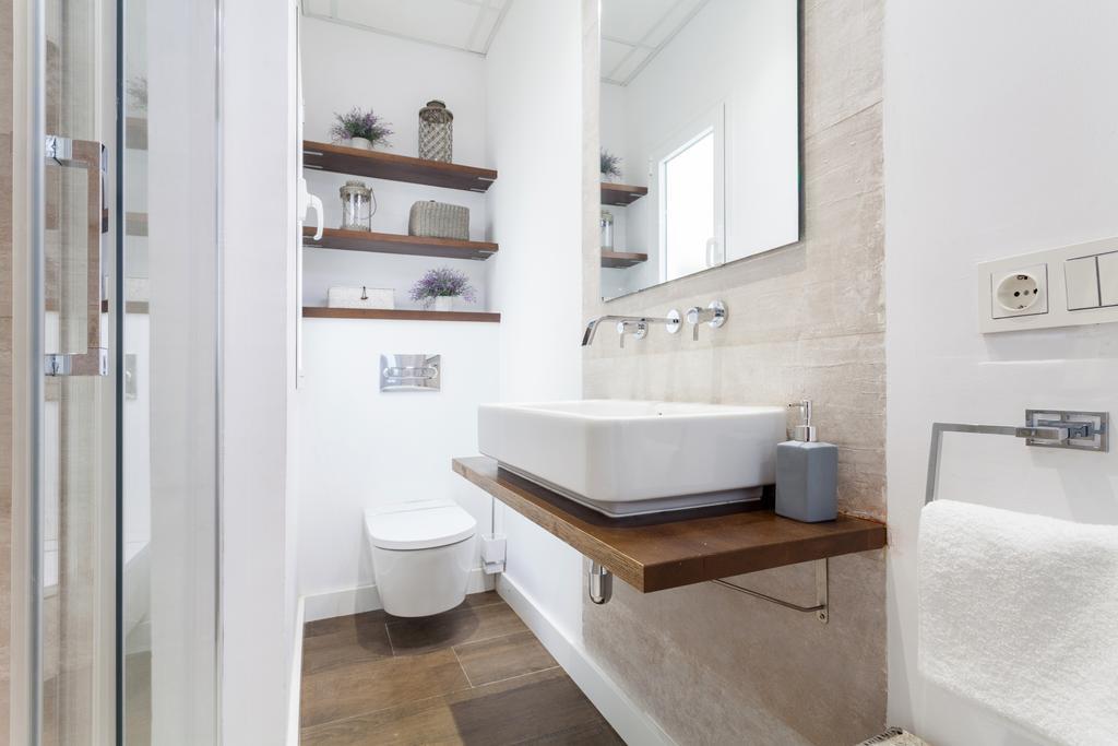סביליה Stunning Boutique - Space Maison Apartments מראה חיצוני תמונה